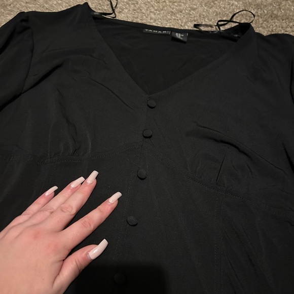 Tahari Blouse - Picture 3 of 3